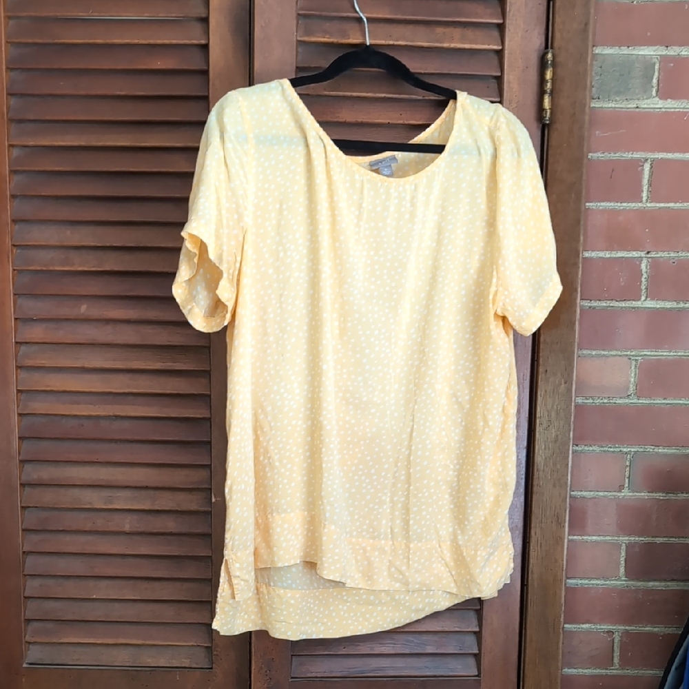 Sunny Yellow Women's Short Sleeve Top